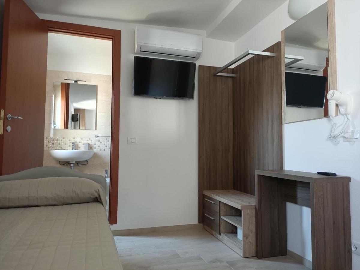 Hotel Bed & Book Ρίμινι Εξωτερικό φωτογραφία