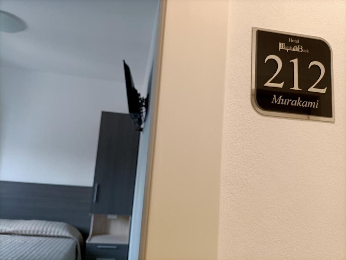 Hotel Bed & Book Ρίμινι Εξωτερικό φωτογραφία